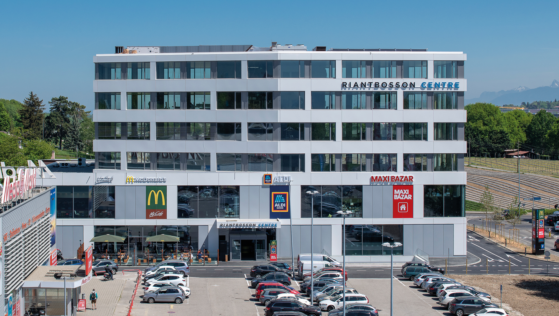 Riantbosson Centre